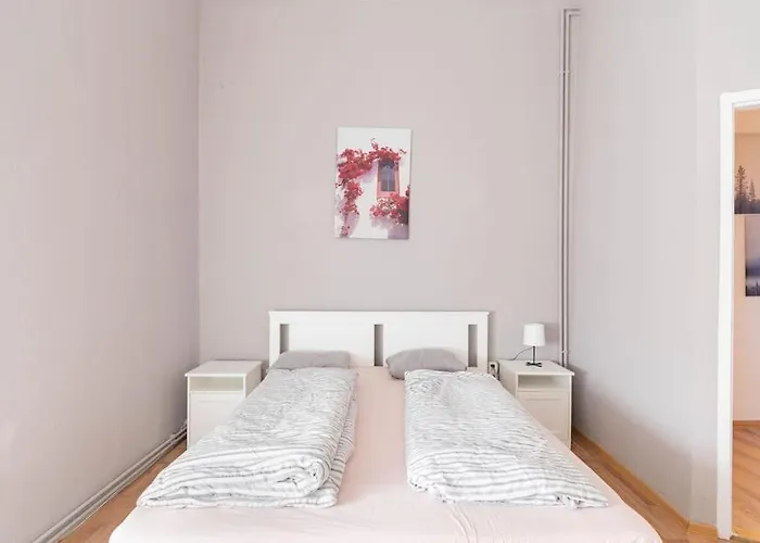 Queen Erzsebet * Budapest